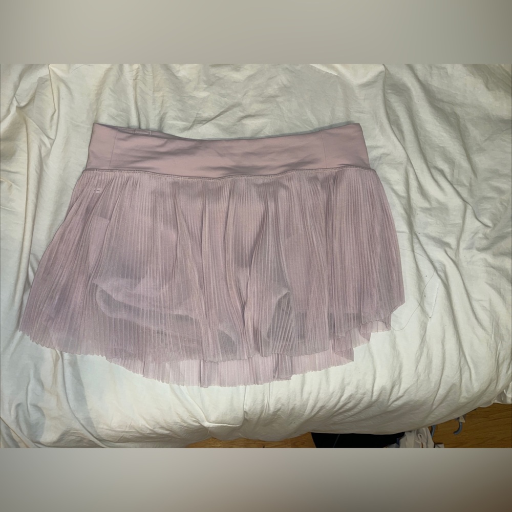 Lululemon Mesh Pleats Mid-Rise Mini Tennis Skirt Size 10 Meadowsweet Pink MEPK